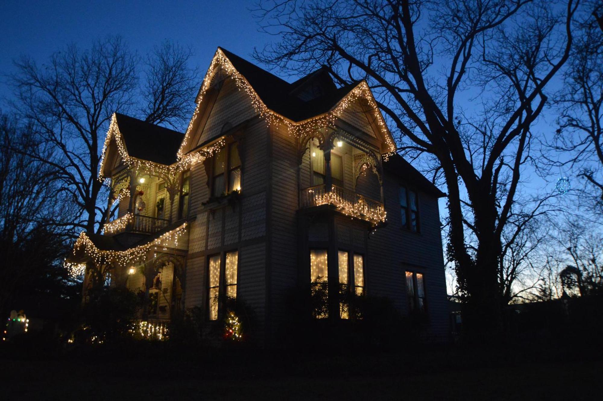 Carleton House Bed And Breakfast Bonham 外观 照片